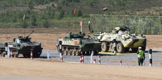 ZBD03步兵戰(zhàn)車亮相“空降排”，92A輪式裝甲車再戰(zhàn)“晴空”